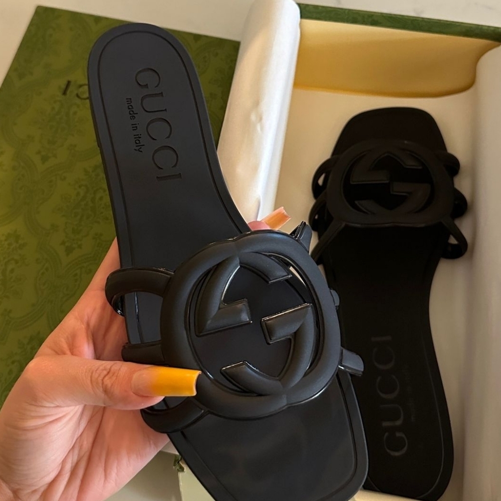Gucci Interlocking Slide Sandals